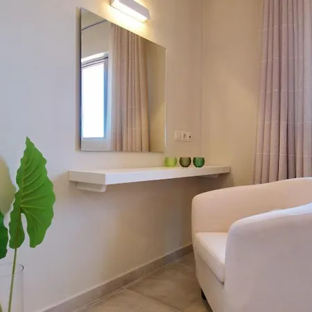 Kleismata Sleeps 6 With Pool Air Con And Wifi * Klísmata